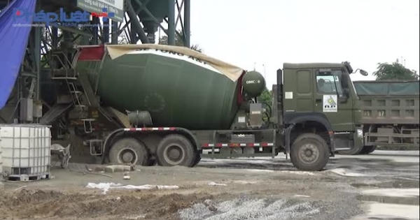 Trạm trộn bê tông có "cứng" hơn pháp luật?