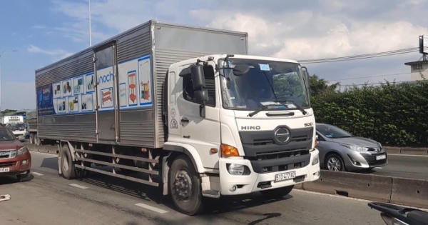 TPHCM: Nam thanh niên tử vong sau va chạm với xe tải