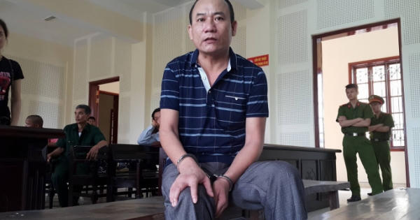 Thợ xây bị chủ nhà dùng dao đâm tử vong vì làm không đúng thiết kế
