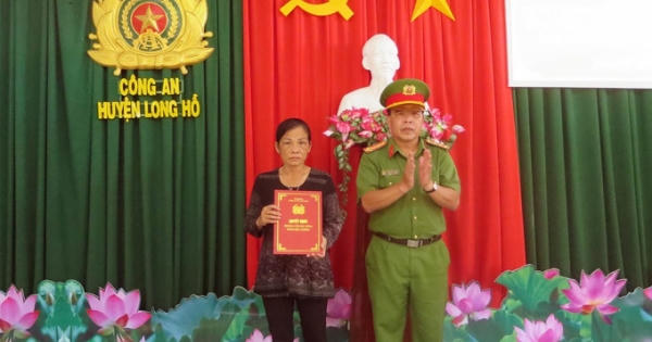 Thăng hàm cho Thiếu úy Công an tử vong do uống nhầm ma túy
