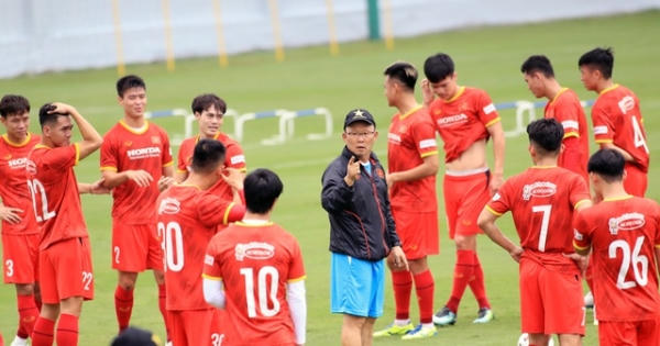 Đội tuyển Việt Nam đấu Jordan, thầy Park lệnh học trò "không được sợ"