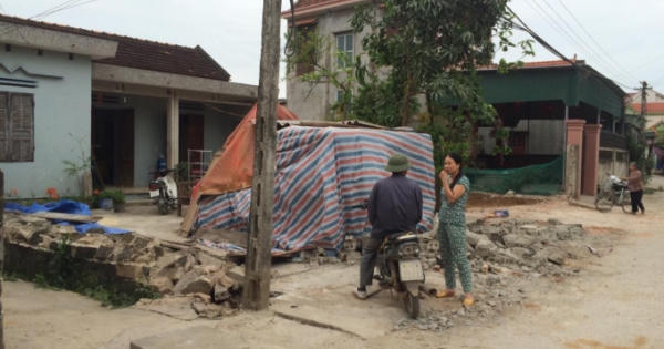 Bé trai 4 tuổi tử vong sau khi bị nam thanh niên tâm thần dùng xà beng đánh vào đầu