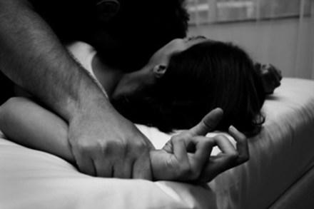 Nhận 6 năm tù vì có hành vi xấu với cô bé mới lớn