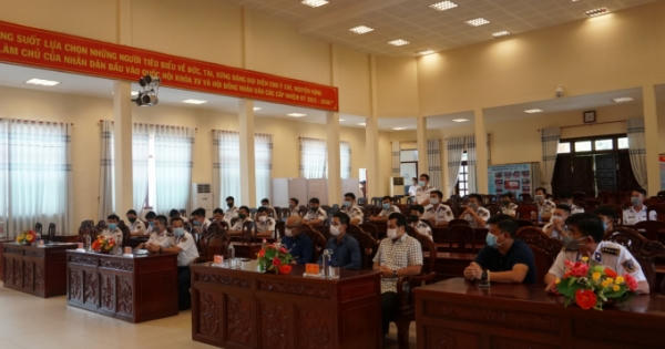 Chung tay cùng Bộ Tư lệnh Vùng Cảnh sát biển 3 phòng chống dịch bệnh