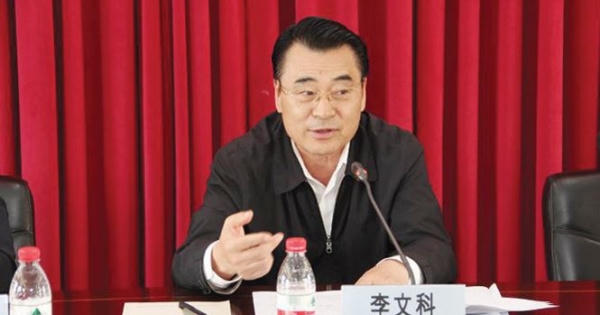 Kinh hoàng nạn chạy chức ở Trung Quốc