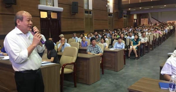Thi THPT Quốc gia 2016: Số lượng cán bộ coi thi "khủng" di chuyển về địa phương Thi THPT Quốc gia 2016: Số lượng cán bộ coi thi "khủng" di chuyển về địa phương