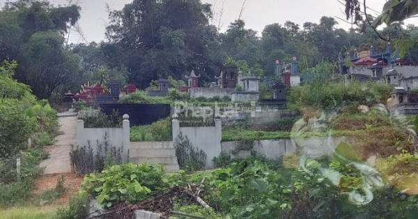 Hà Giang: Phát hiện xác một người đàn ông đang phân hủy tại nghĩa trang