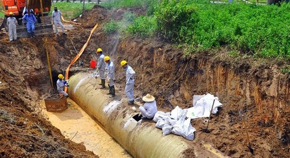 Toàn cảnh sự cố vỡ đường ống nước sông Đà