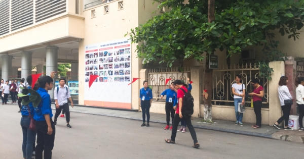 Ngày đầu thi THPT quốc gia 2017: Thời tiết mát mẻ ủng hộ thí sinh làm bài
