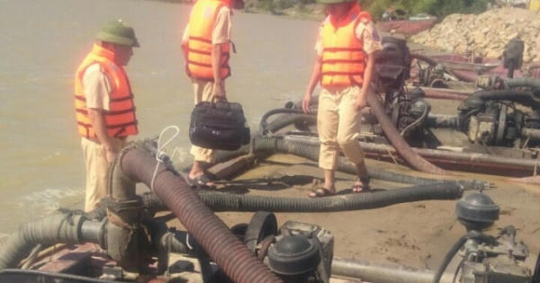 Cảnh sát đường thủy Hà Tĩnh: Liên tiếp bắt giữ "cát tặc" dịp cuối năm