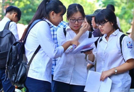 Thi THPT quốc gia 2017: Đúng 14h chiều nay, thí sinh phải có mặt để làm thủ tục dự thi Thi THPT quốc gia 2017: Đúng 14h chiều nay, thí sinh phải có mặt để làm thủ tục dự thi