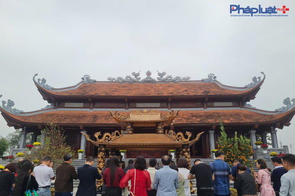 Không gian linh thiêng, tĩnh lặng nơi thờ tự vị "Anh hùng Áo vải" Hoàng Hoa Thám