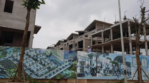 Khai Sơn Hill 'vô tư' xây 26 biệt thự không giấy phép