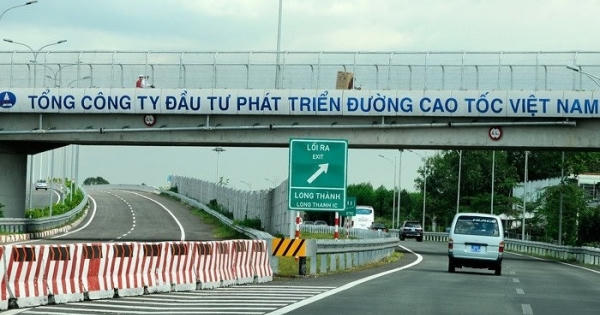 'Trùm cao tốc' VEC: Lợi nhuận 'bốc hơi' 99,9% vì lỗ tỷ giá