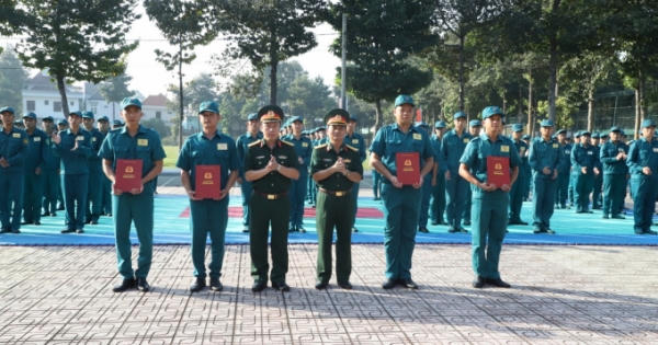 Bình Dương ra mắt Đại đội Dân quân thường trực cấp tỉnh