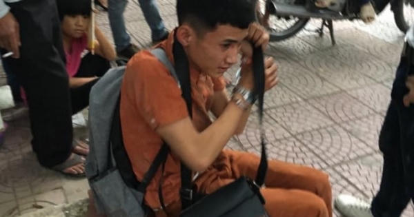 "Soái ca hóa trang" bắt thanh niên trộm điện thoại trên xe buýt