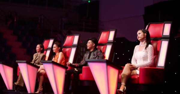 Cười nghiêng ngả khi 4 HLV "lạc trôi" Sơn Tùng M-TP theo phong cách ghế nóng The Voice Cười nghiêng ngả khi 4 HLV "lạc trôi" Sơn Tùng M-TP theo phong cách ghế nóng The Voice
