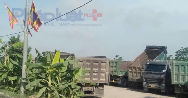 Những "binh đoàn" xe tải "án binh bất động" trong đợt cao điểm xử lý xe quá khổ, quá tải