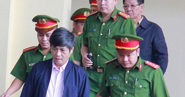 Bản án lập kỷ lục đọc 7 tiếng đồng hồ mới xong