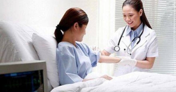 Bộ trưởng Y tế: '90% bệnh nhân nhẹ sẽ được chăm sóc ở trạm y tế'