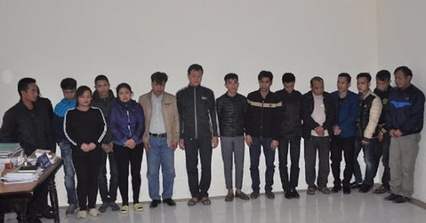 Vĩnh Phúc: Phá cửa 5 lớp bảo vệ, bắt 18 đối tượng đang “say máu” bên chiếu bạc