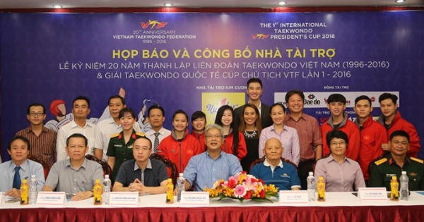 Các thế hệ “vàng” Taekwondo Việt Nam hội ngộ trong nhân dịp 20 năm thành lập Liên đoàn Các thế hệ “vàng” Taekwondo Việt Nam hội ngộ trong nhân dịp 20 năm thành lập Liên đoàn