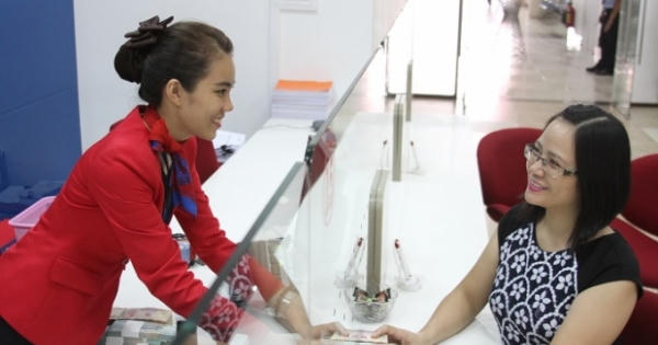 Viet Capital Bank đồng loạt tăng lãi suất tiền gửi