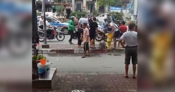 Tiếp tục xuất hiện xô xát giữa GrabBike và xe ôm truyền thống