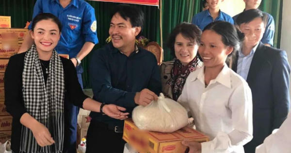 Thanh Hóa: 1.200 suất quà đến với bà con vùng lũ