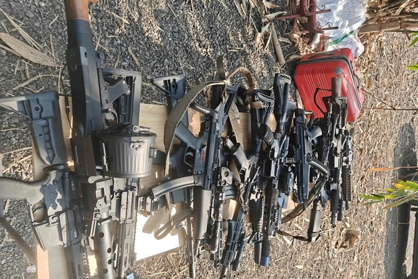 Kịp thời xử lý nhóm thanh niên sử dụng dụng cụ giống súng để chơi “đánh trận giả” tại Long Biên