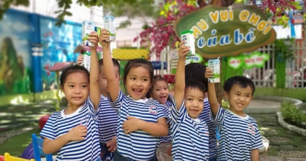 Bộ y tế công bố 21 vi chất dinh dưỡng sử dụng trong sữa học đường Bộ y tế công bố 21 vi chất dinh dưỡng sử dụng trong sữa học đường