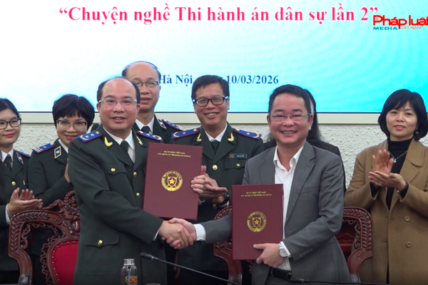 Xây dựng hình ảnh Hệ thống Thi hành án dân sự ngày càng chuyên nghiệp, hiện đại Xây dựng hình ảnh Hệ thống Thi hành án dân sự ngày càng chuyên nghiệp, hiện đại