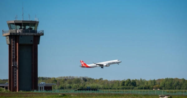 Nhiều hãng bay nội địa và quốc tế sử dụng dịch vụ kỹ thuật hàng không PIA Group tại Việt Nam