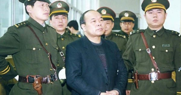 Trung Quốc xét xử 'Đại Hổ' nhận hối lộ số tiền kỷ lục