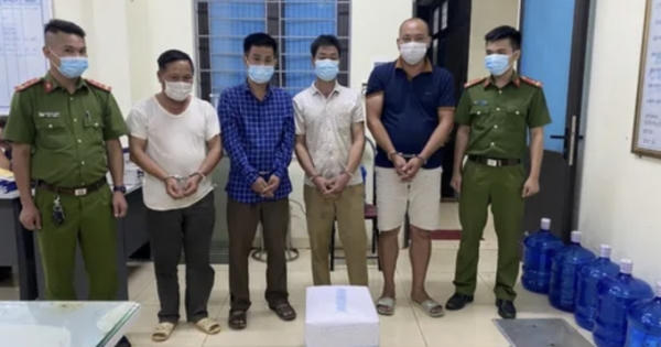 Bắt nhóm đối tượng vận chuyển xương động vật quý hiếm không rõ nguồn gốc