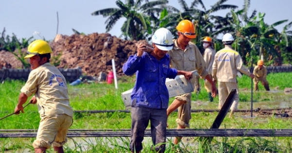 Sự cố đổ cột điện đường dây 500 kV: Trách nhiệm nhà thầu đến đâu?