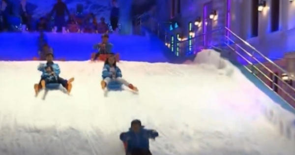 Không khí sôi động tại các khu vui chơi trong dịp nghỉ lễ