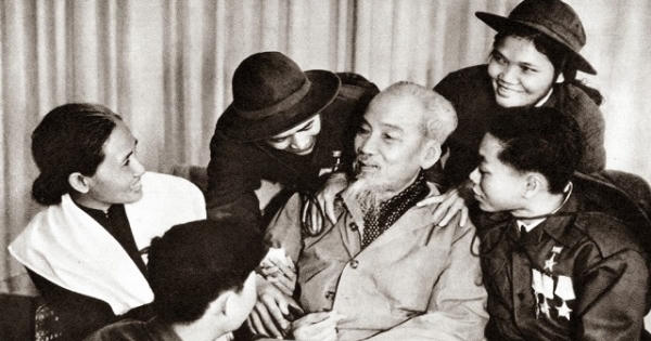 Tình cảm của nhân dân miền Nam với Bác Hồ kính yêu Tình cảm của nhân dân miền Nam với Bác Hồ kính yêu