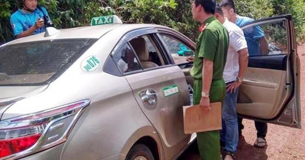 Bắt đối tượng kề dao vào cổ tài xế taxi cướp tài sản