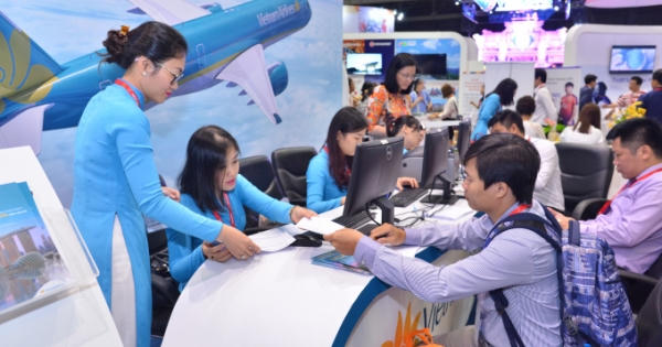 Slide - Điểm tin thị trường: Bộ Giao thông vận tải chính thức áp khung giá vé máy bay nội địa
