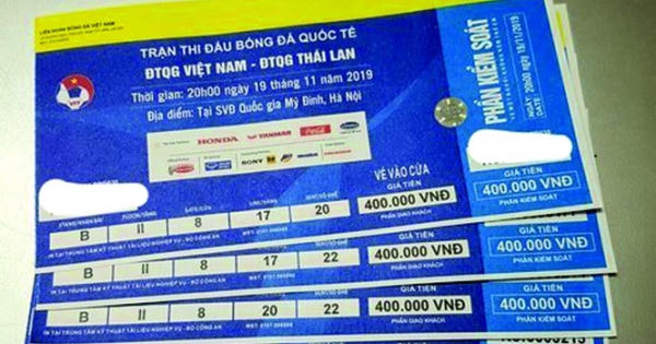 Vé xem trận Việt Nam-Thái Lan tăng 'phi mã'