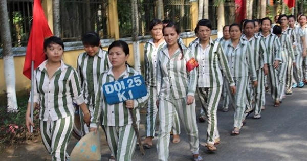 Chỉ nên áp dụng đặc xá với một số đối tượng đặc biệt?