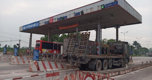 Vì sao Công ty CP BOT QL2 chưa tán thành việc dừng thu phí?