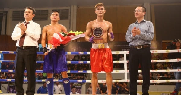 Khán giả Hà Nội sưởi ấm bằng những trận chung kết boxing rực lửa Khán giả Hà Nội sưởi ấm bằng những trận chung kết boxing rực lửa