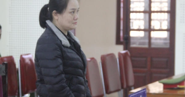 “Nữ quái” giấu ma túy trong băng vệ sinh, gặp công an bỏ ngay xuống đất