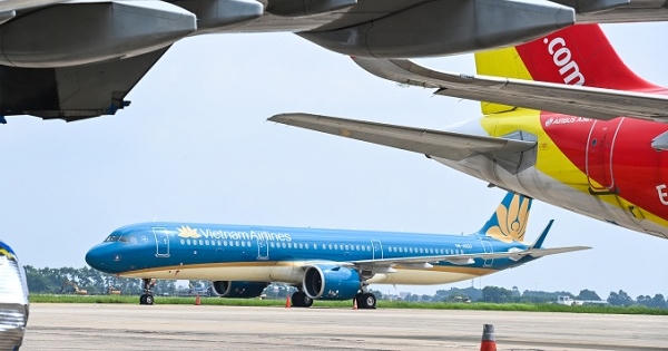 'Việt Nam nên nới quy định cách ly khi mở lại đường bay quốc tế'