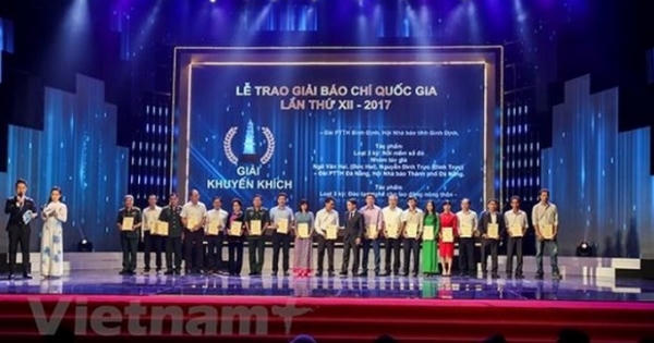 105 tác phẩm báo chí xuất sắc được trao giải Báo chí Quốc gia 2017