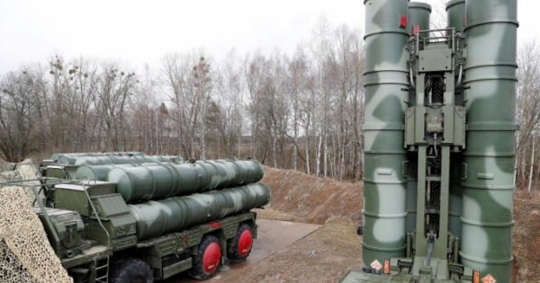 Mỹ cảnh cáo Ấn Độ không mua ‘Rồng lửa’ S-400 của Nga