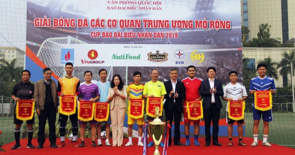 Khai mạc Giải Bóng đá các cơ quan Trung ương mở rộng - Cúp báo Đại biểu Nhân dân
