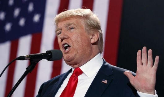 370 nhà kinh tế kêu gọi Mỹ không bỏ phiếu cho tỷ phú Trump